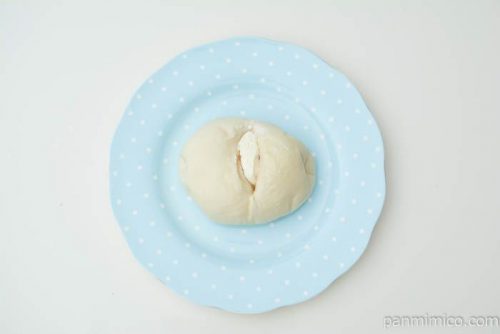 マチノパン しろ・あんぱん マスカルポーネ入りクリーム&つぶあん【ローソン】上から見た図