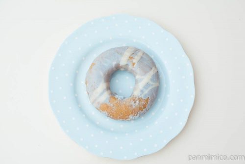ラムネ風味チョコリングドーナツ【デイリーヤマザキ】上から見た図