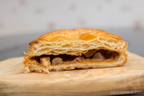 ミートパイ【ヤマザキ】断面図