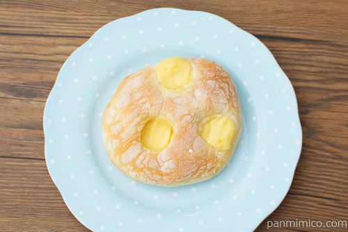 ブリオッシュ風クリームパン【第一パン】上から見た図