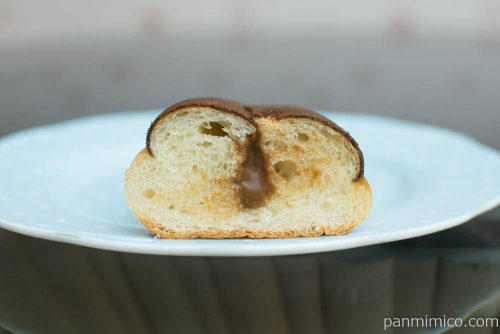 ダイドーブレンド　コーヒーシューサンド【第一パン】断面図