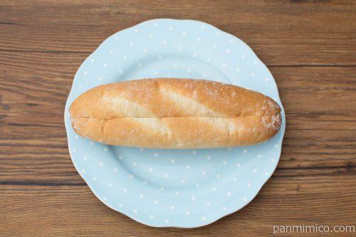 ふっくらナッツのクリームパン【ヤマザキ】上から見た図