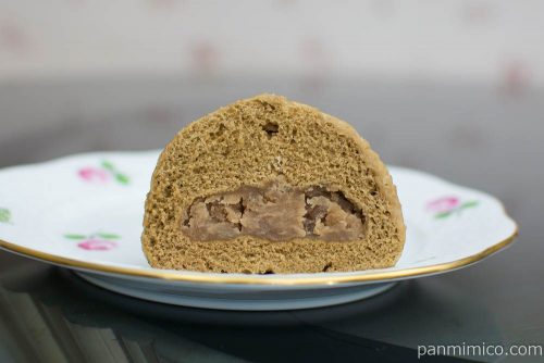 マロンまん【ローソン】断面図