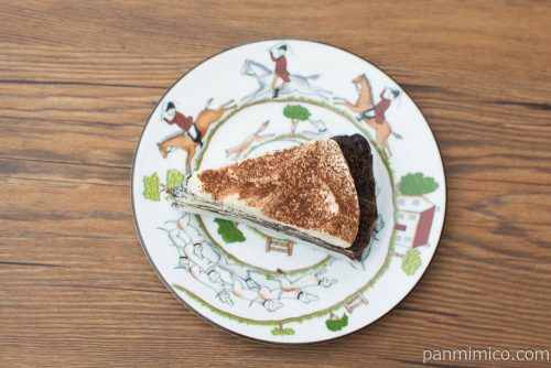 ティラミスミルクレープ(チョコチップ入り)【ローソン】上から見た図