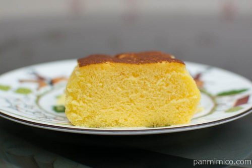 カステラ風蒸しケーキ【ヤマザキ】断面図
