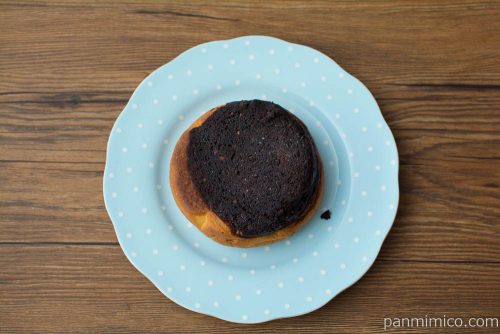 ブラウニーパン（チョコクリーム入り）【ヤマザキ】上から見た図