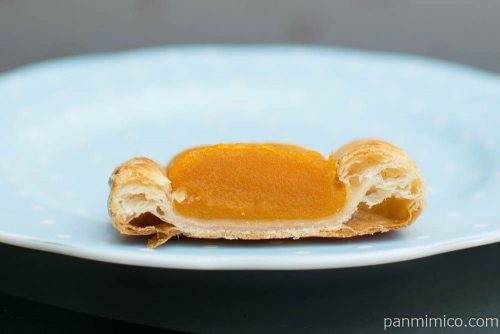 マチノパン　かぼちゃ天国【ローソン】断面図