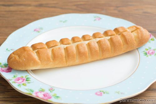 アーモンドキャラメルフランスパン 【ローソン】横から見た図
