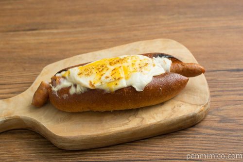 ブーランジュリーグルマングルマンドッグ横から見た図