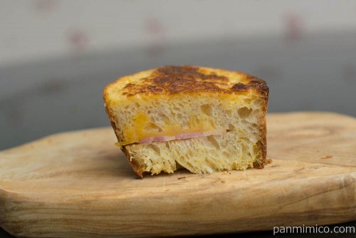 ベーカリーニード　クロック　断面図