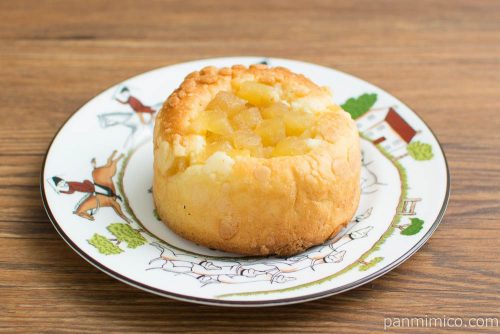 りんごぱん【タカキベーカリー】横から見た図