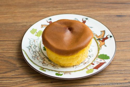 とろテ〜ラ　-とろっとカステラ- 【ローソン】横から見た図