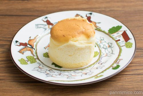 ふわしゅわ -ふわしゅわスフレ-【ローソン】横から見た図