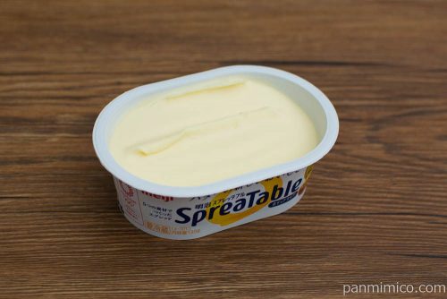 明治スプレッタブル バターの新しいおいしさ発酵バター配合中身