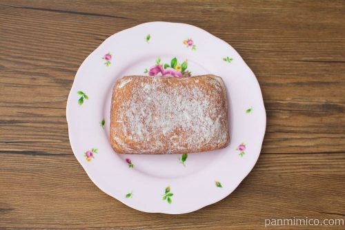 サンベニエ（生乳ホイップ）【ヤマザキ】上から見た図