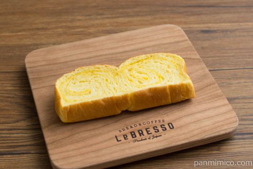 オレンジブレッド３枚入【神戸屋】横から見た図