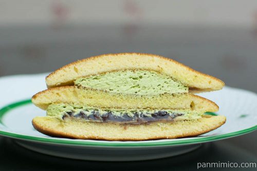 ホイップで食べるパンケーキ抹茶＆粒あん【Pasco】断面図