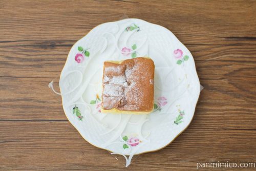 生パウン　-生パウンドケーキ-【ローソン】上から見た図