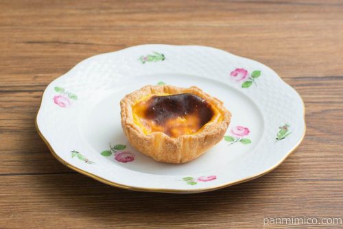 エッグタルト【ローソン】横から見た図