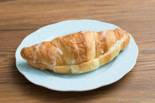 バニラヨーグルトクロワッサン【フジパン】横から見た図