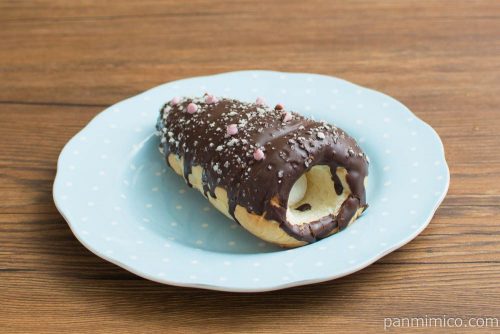 チョココロネ【ヤマザキ】横から見た図