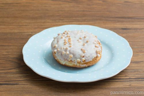 サックルトン（とろ～り練乳クリーム）【ヤマザキ】横から見た図