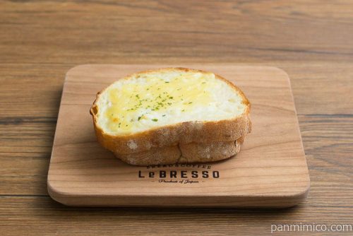 ブーランジェリーミヤタ＆KOBE 1er Bakery Market　クロックムッシュ　横から見た図