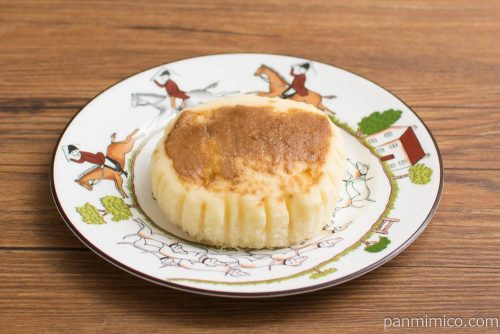 スフレチーズケーキ【Pasco】横から見た図