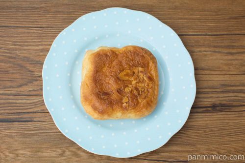 キャラメルアーモンドデニッシュ【第一パン】上から見た図