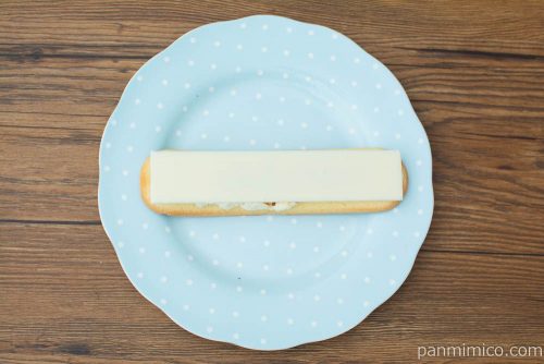 パキチョコ＆ラングドシャサンド（チーズ）【ファミリーマート】上から見た図