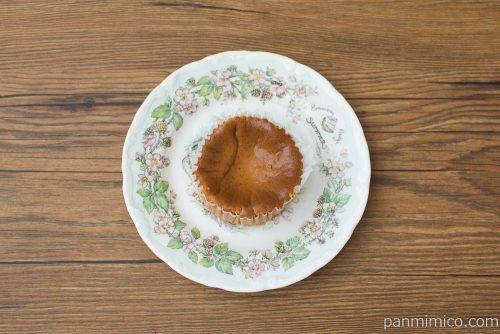 キャラメルバスクチーズケーキ【セブンイレブン】上から見た図