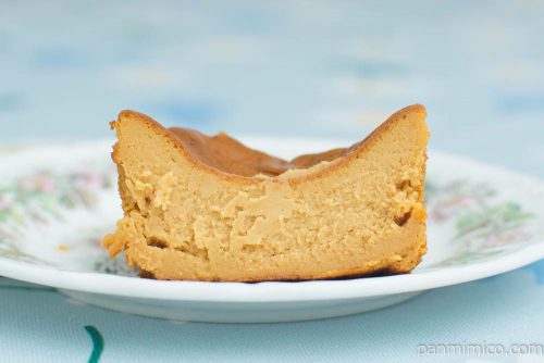 キャラメルバスクチーズケーキ【セブンイレブン】断面図