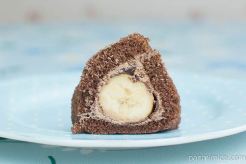 ７プレミアム　パリパリとしたチョコバナナオムレット【セブンイレブン】断面図