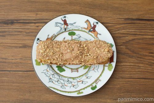 サクッと食感のキャラメルスティックドーナツ【ファミリーマート】上から見た図