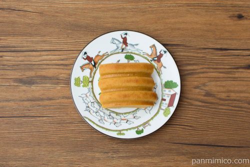 栗のバウムクーヘン【ファミリーマート】上から見た図