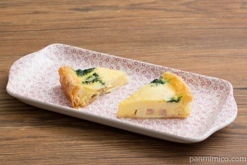 ベーコンとほうれん草のキッシュ　2カット入り【ローソン】出来上がり