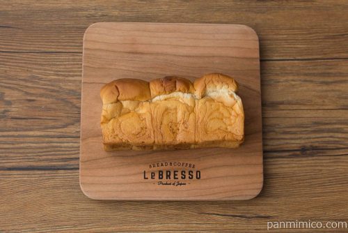 ウィーン風食卓パン　カフェオレ【神戸屋】上から見た図