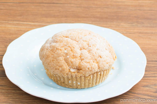 クッキーシュークリーム風パン【Pasco】横から見た図