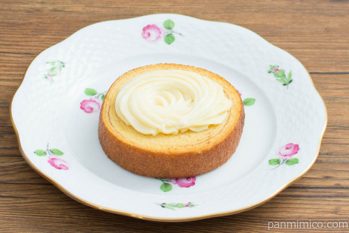 ベイクドチーズバウム【Pasco】横から見た図