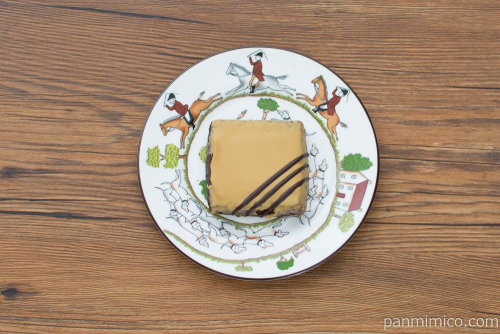 ブロンドキャラメルブラウニー【セブンイレブン】上から見た図