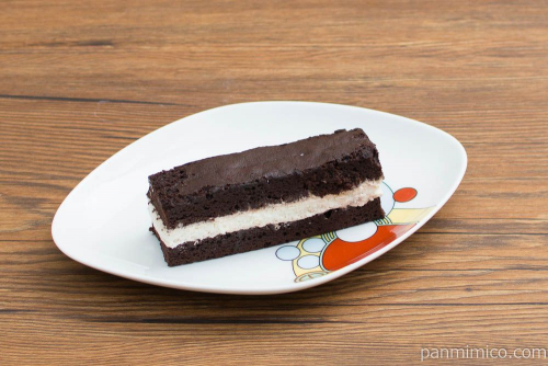 生ブラウニー【ローソン】横から見た図