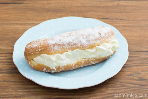 揚げパン ホイップ【ローソン】横から見た図