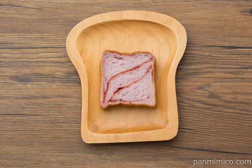 ７プレミアム フルブレ苺 ２枚入【セブンイレブン】上から見た図