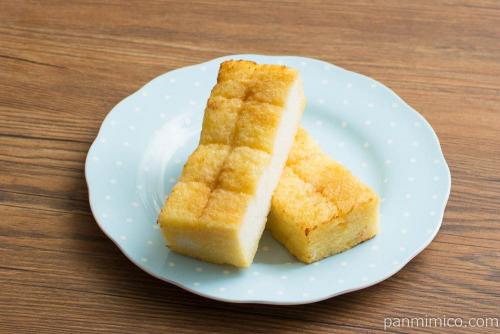発酵バター香る旨じゅわフレンチトースト【ローソン】横から見た図