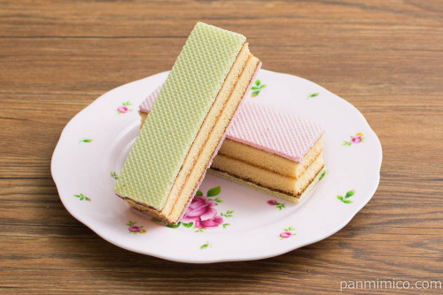 ウエハースサンド【Pasco】横から見た図