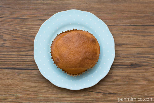 森のたまごのカスターブール（カスタークリーム入り）【第一パン】上から見た図