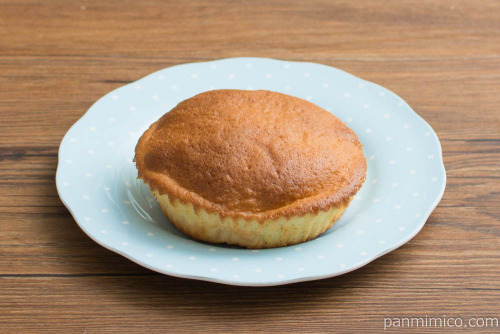 森のたまごのカスターブール（カスタークリーム入り）【第一パン】横から見た図