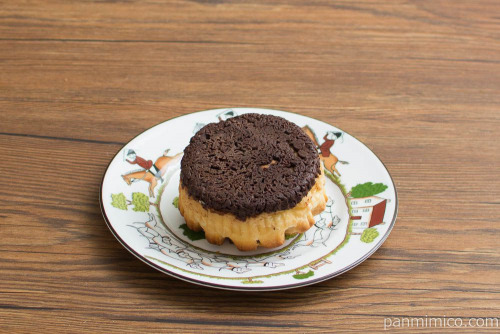 クロッカンショコラ【ファミリーマート】横から見た図