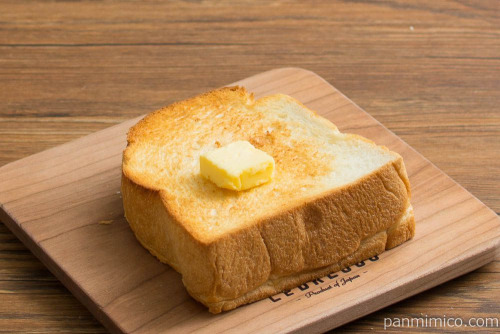 【明日の食パン】神戸三宮店オトナ