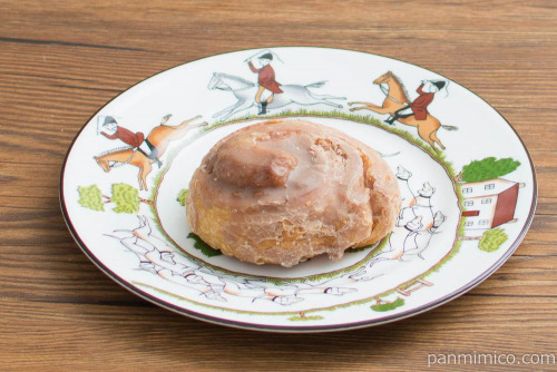 ７プレミアム コーヒーロール ４個入【セブンイレブン】横から見た図